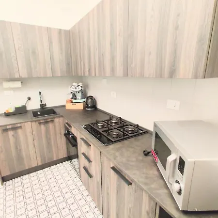 Cher Ferraris 아파트